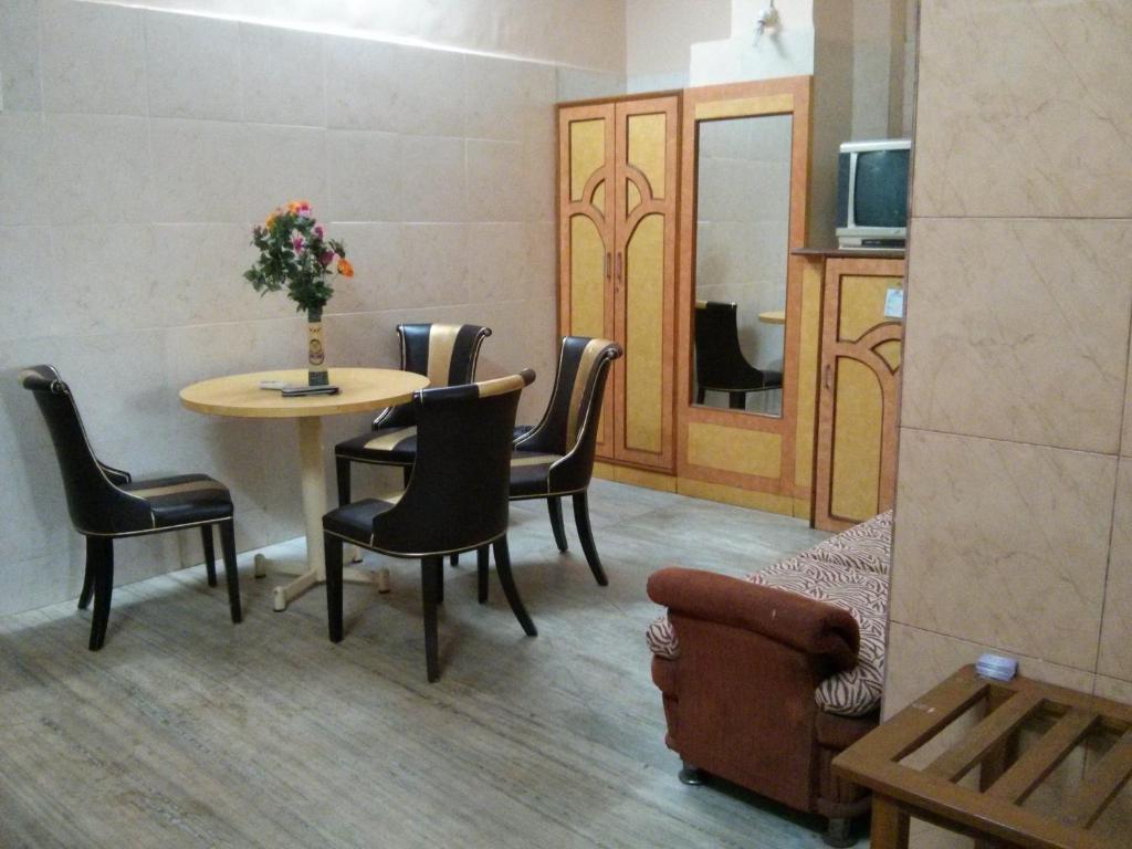ปาลิบีชรีสอร์ท Malad ภายนอก รูปภาพ